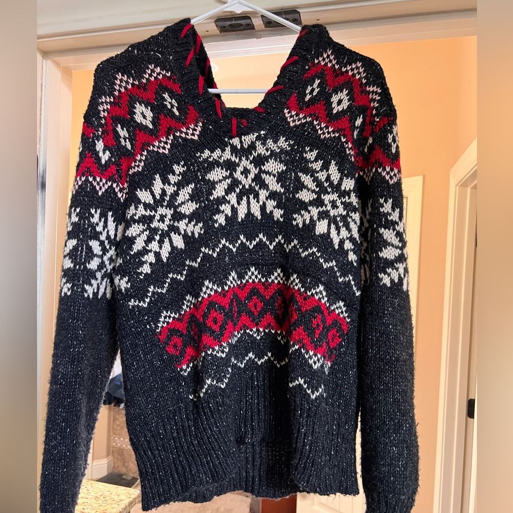 Maurice’s hooded sweater